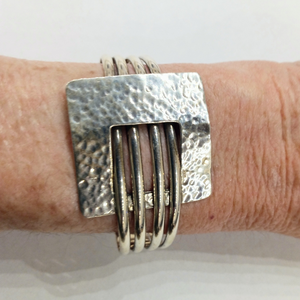Vintage Taxco Signed Buckle Hammered Sterling Silver Cuff Bracelet